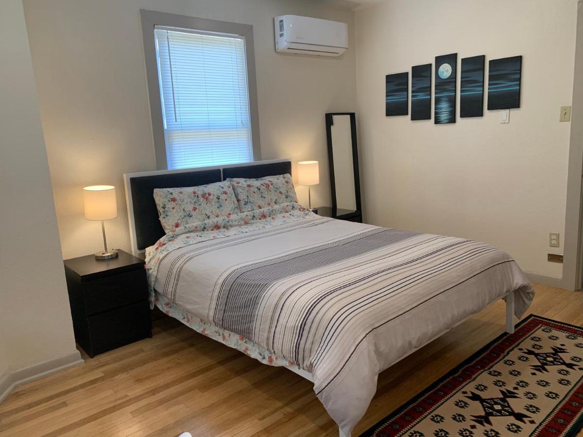 125-#4 Downtown Cozy Upstairs One Bedroom Apt San Antonio Buitenkant foto