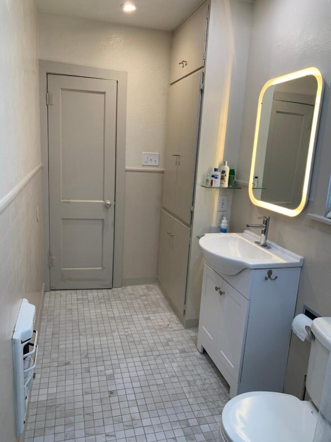 125-#4 Downtown Cozy Upstairs One Bedroom Apt San Antonio Buitenkant foto