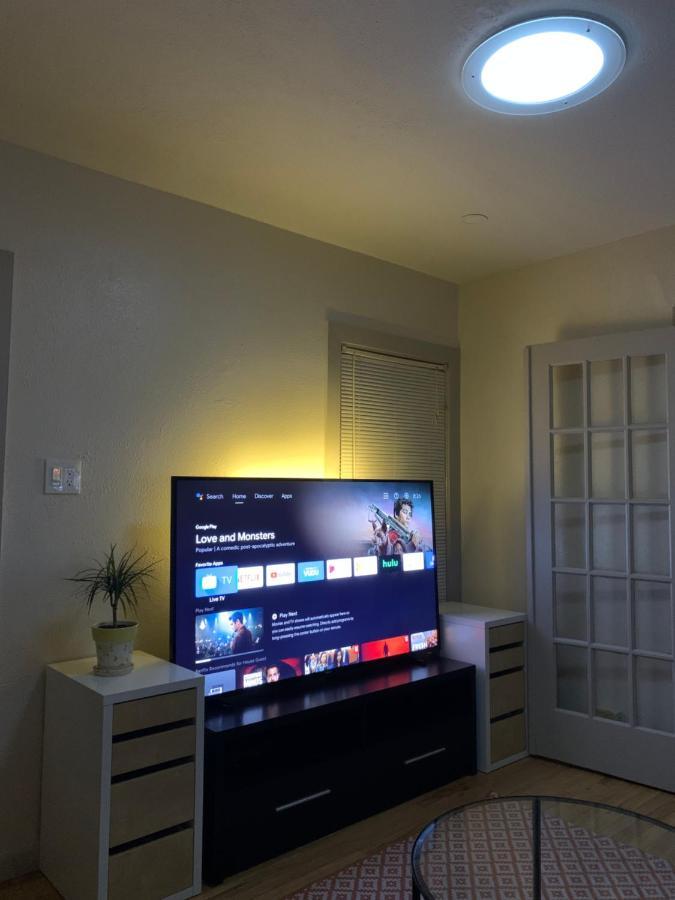 125-#4 Downtown Cozy Upstairs One Bedroom Apt San Antonio Buitenkant foto